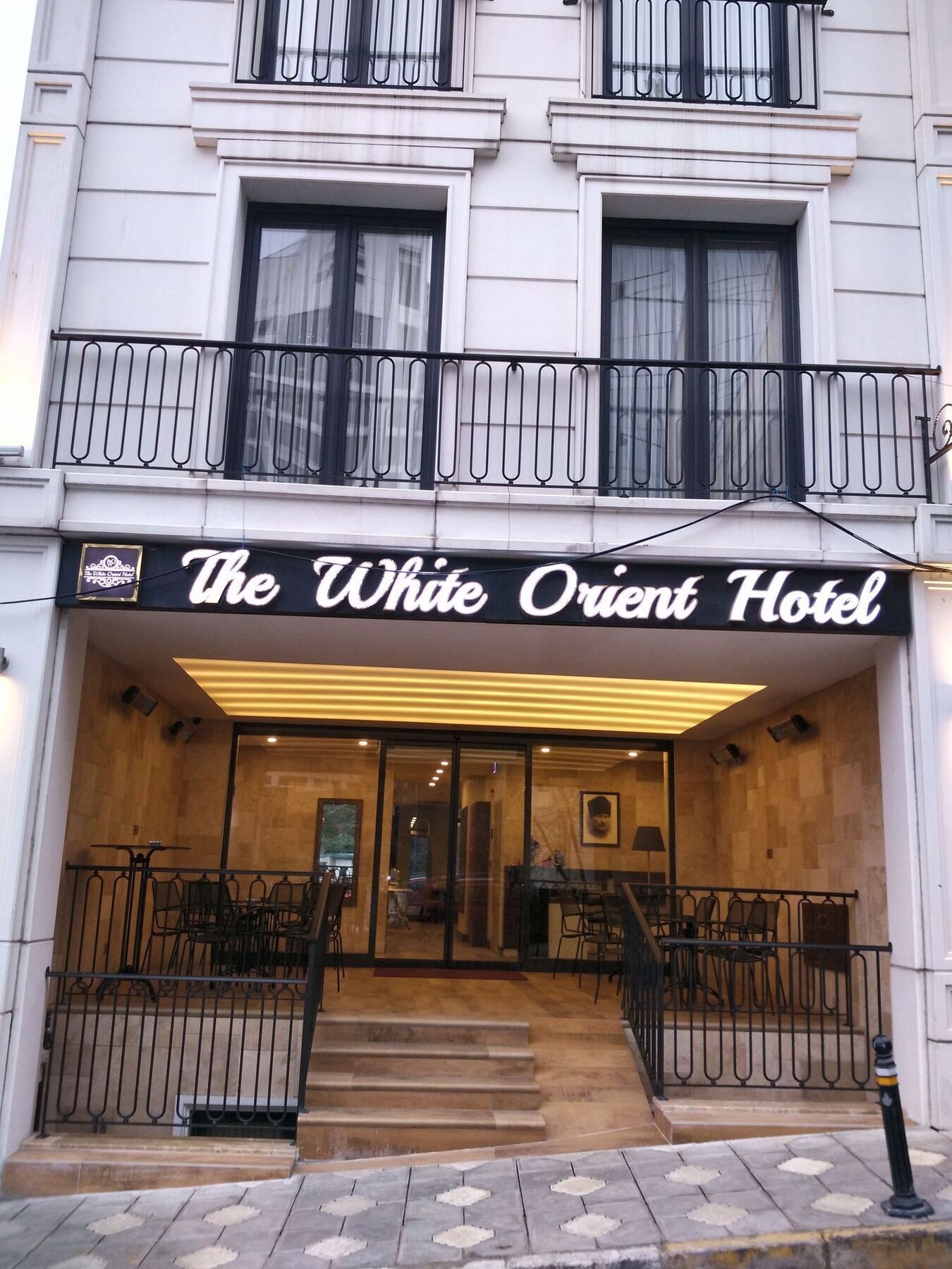The White Orient Hotel Istanbul Eksteriør billede